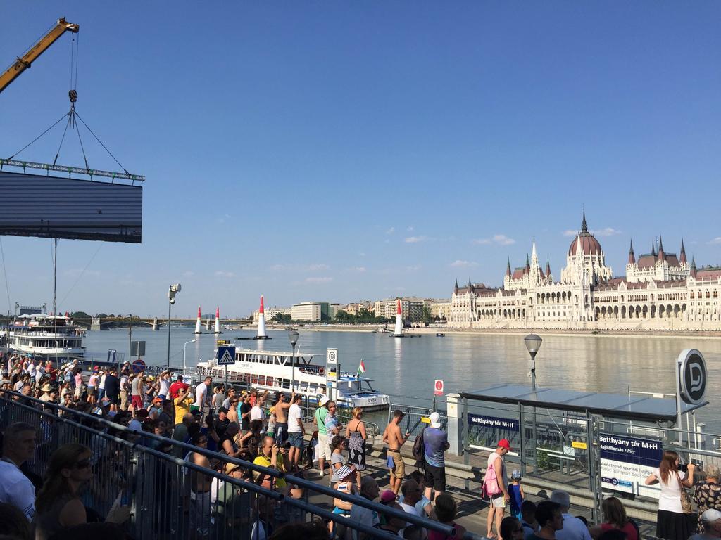 Bright Studio With Parliament View, Free Parking Budapest Zimmer foto