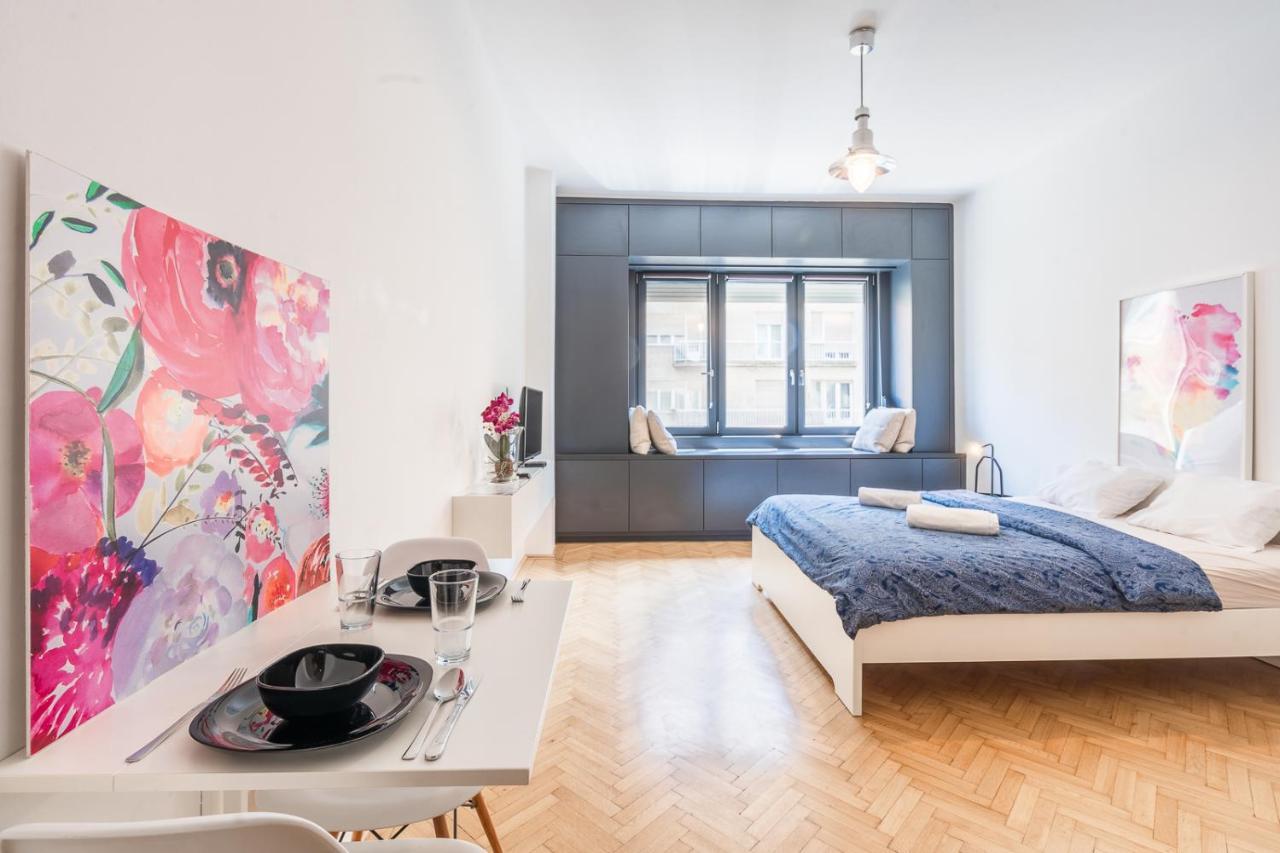 Bright Studio With Parliament View, Free Parking Budapest Exterior foto